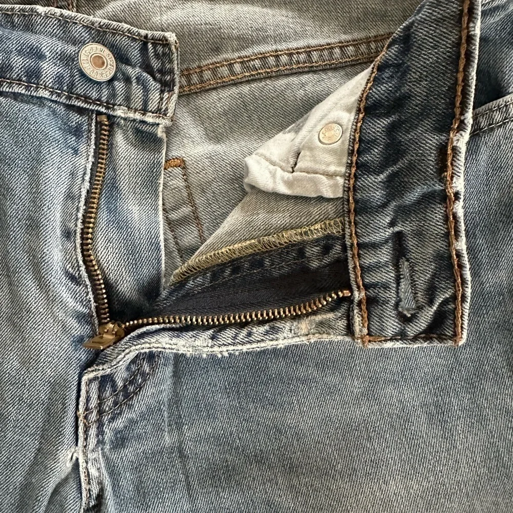 Levi’s Distressed Look Size 29 Men’s Jeans